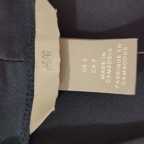 H&M Ladies Short Sleeve Top - Picture 2 of 10